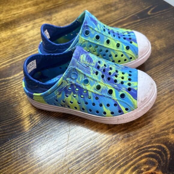 Skechers Blue And Green Slip On Shoes Size 7 - Picture 1 of 8